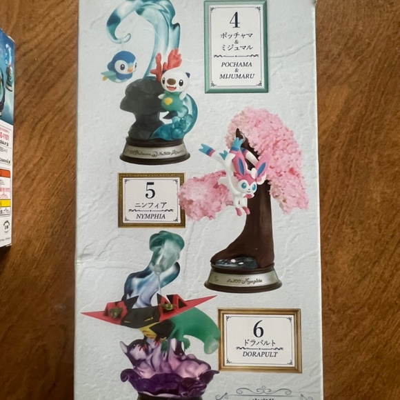 Sylveon - Swing Vignette Collection 2 Pokemon Re-Ment Figure #5 - Picture 2 of 3